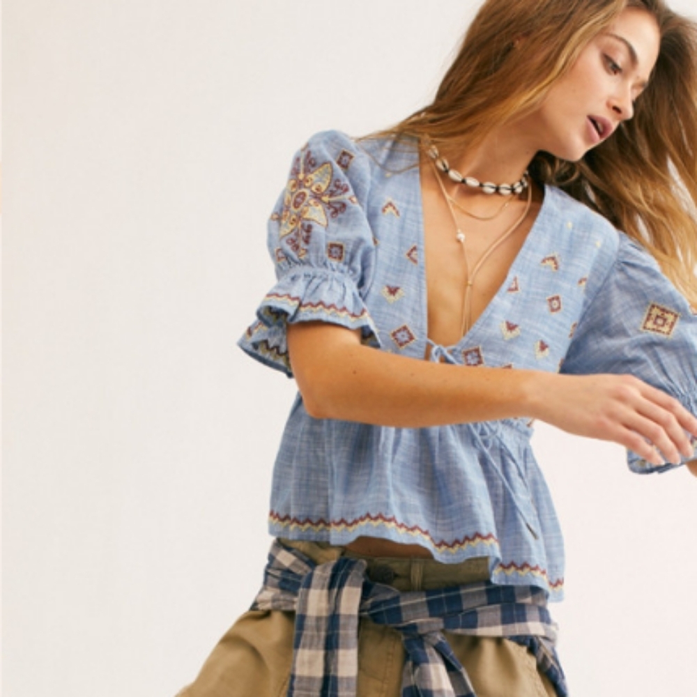 Women's Free people embroidered top